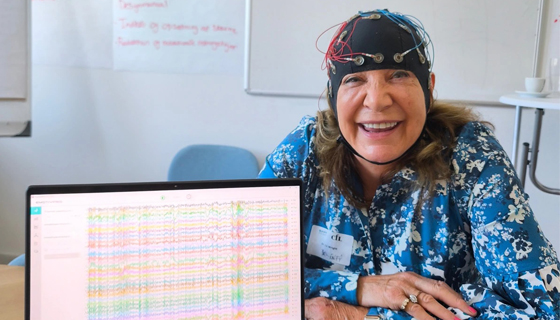 EEG scan in progress